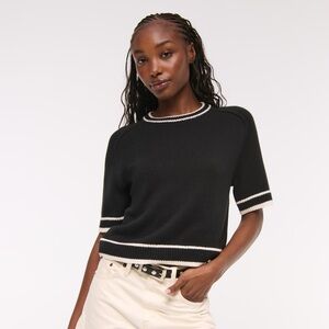 🆕 Abercrombie & Fitch The A&F Madeline Crew Sweater Tee